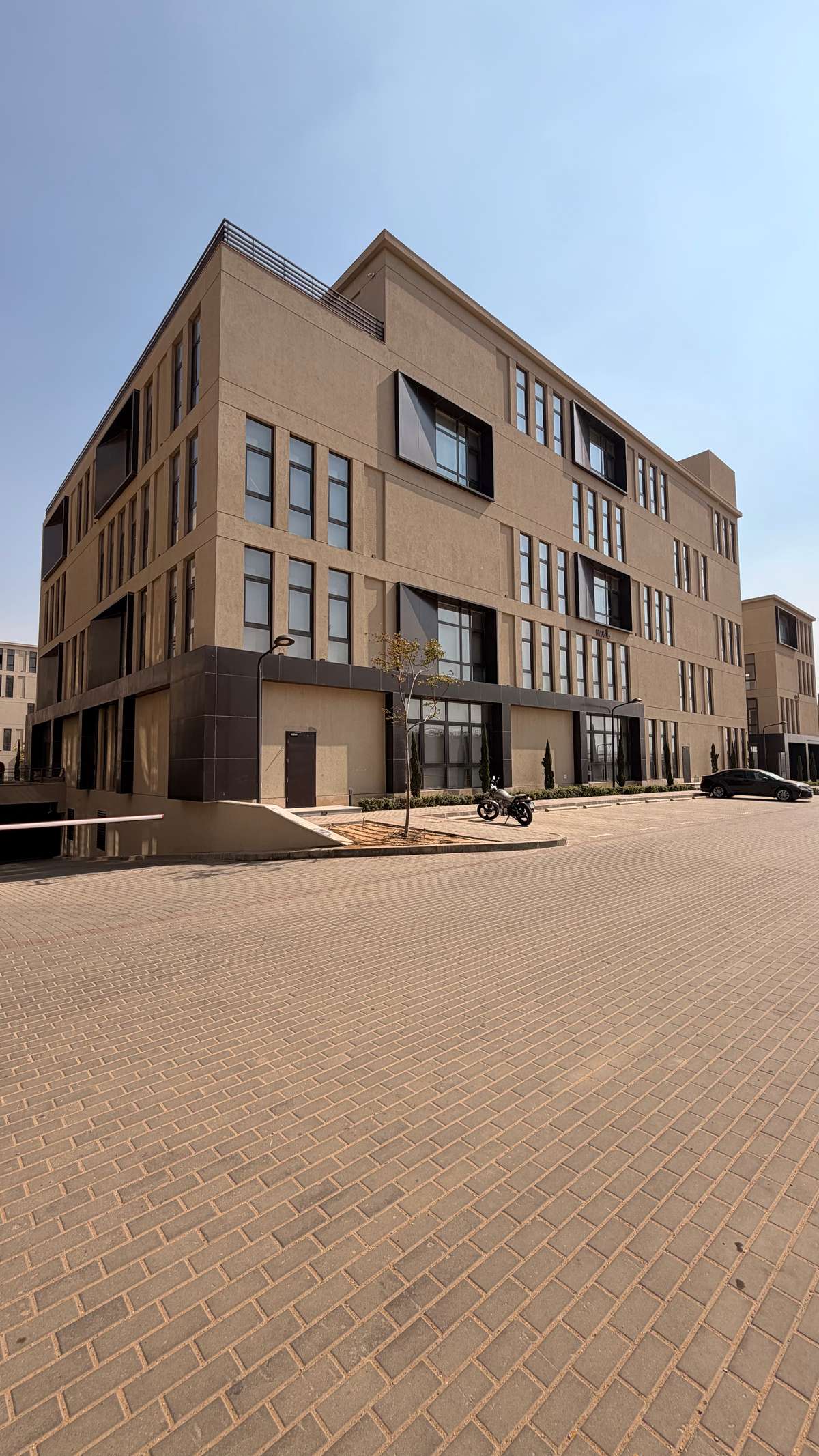 ديستركت 5 مبنى 16 - صور الموبايل