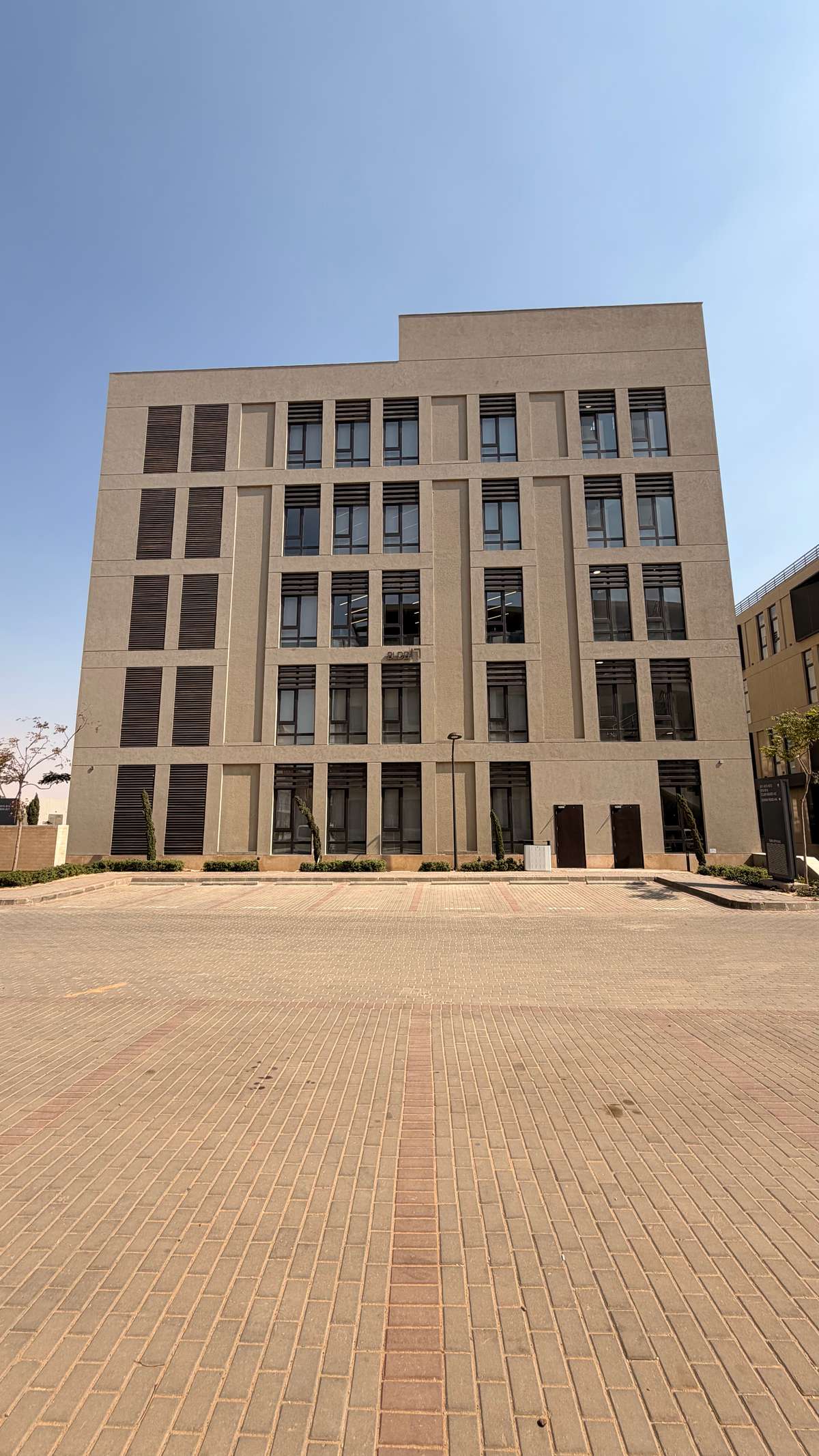 ديستركت 5 مبنى 16 - صور الموبايل