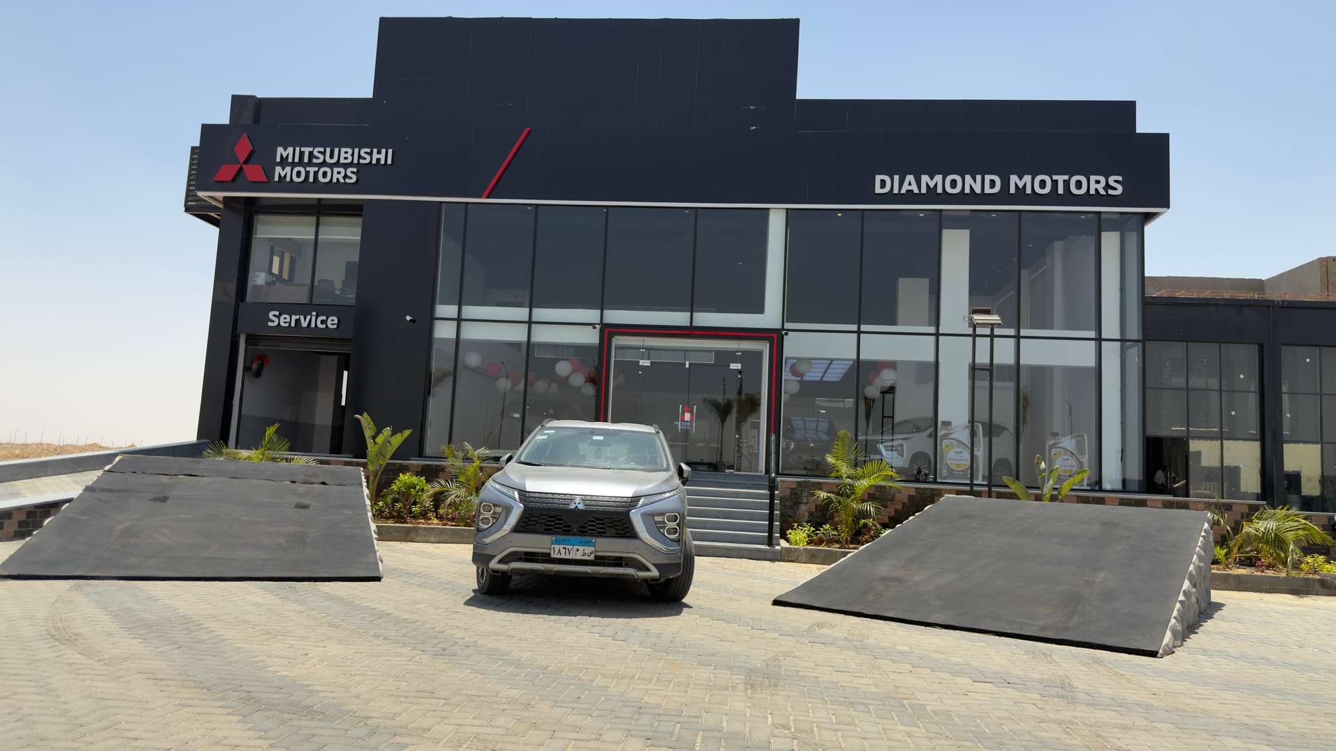 ميتسوبيشي موتورز
